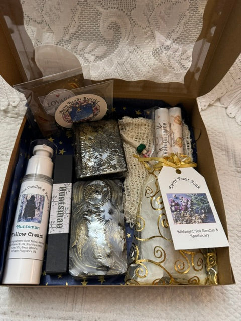 Midnight Apothecary Gift Box- Huntsman