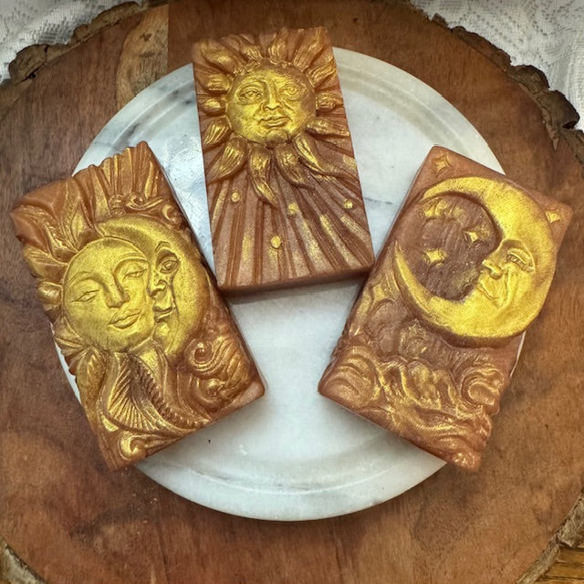 Honey Base Soap- Oatmeal Milk & Honey - Sun & Moon