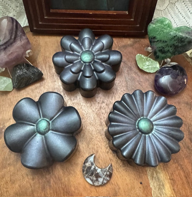 Hempseed & Charcoal Soap- Shea Butter & Warm Vanilla- Geometric Flowers