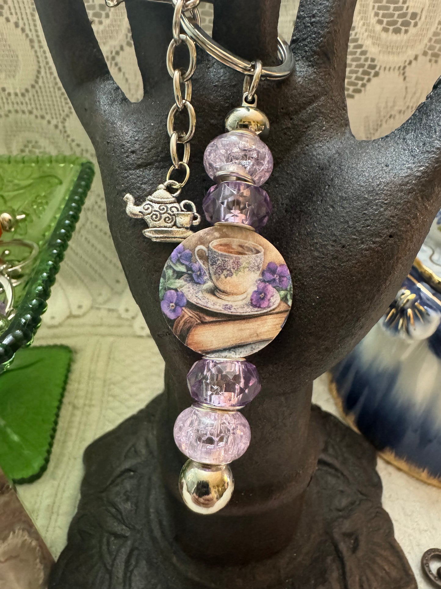 Key Chain- Book Café