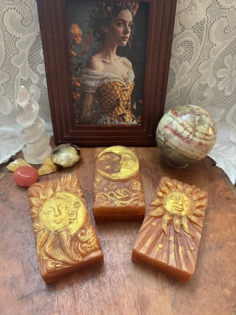 Honey Base Soap- Oatmeal Milk & Honey - Sun & Moon