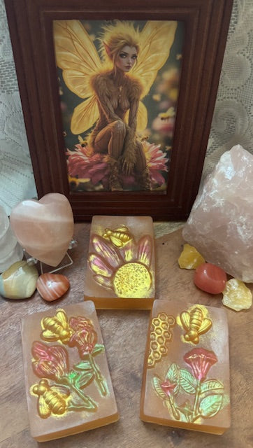 Honey Base Soap- Oatmeal Milk & Honey- Honey Bees & Flowers