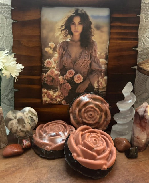 Soap- Shea Butter & Aloe Vera- Rose & Sandalwood Musk- Flowers
