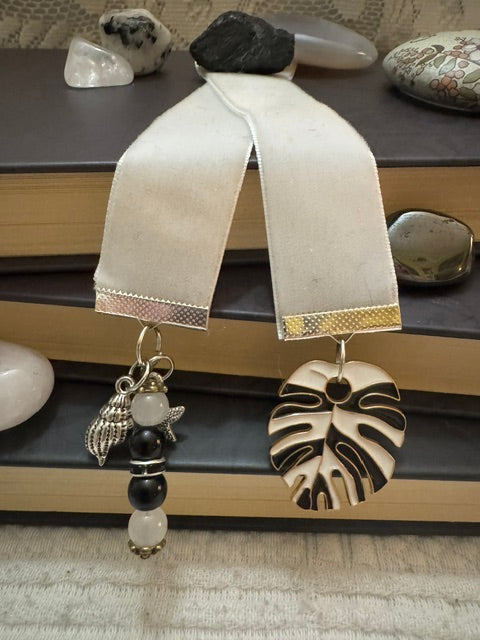 Bookmark- Tropical Leaf