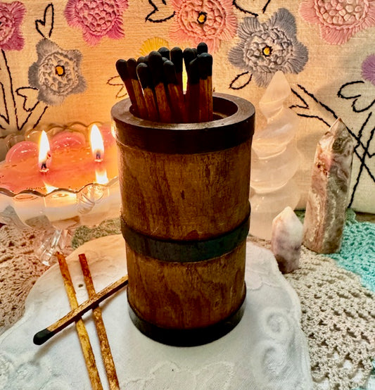 Wood Barrel Matchsticks Holder