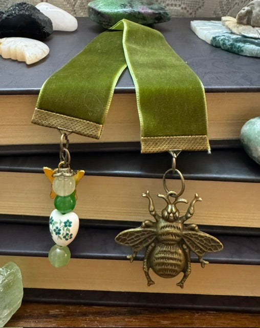 Bookmark- Bee- Bronze